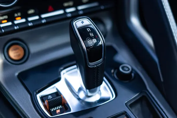 كازينو سلوتس جاليري تطبيق أندرويد/آي أو إس